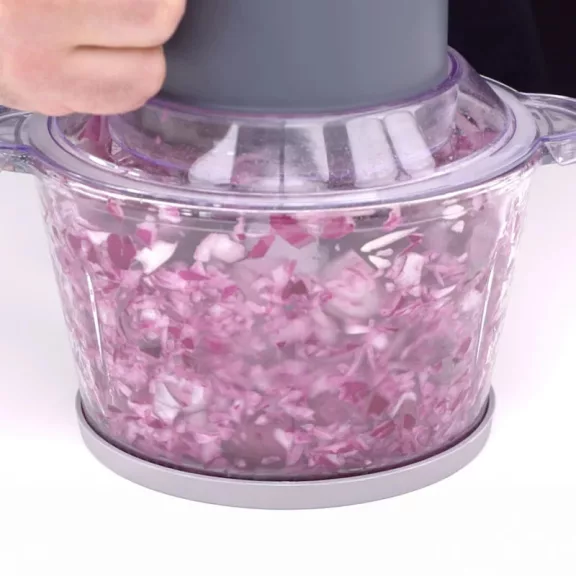 Livington TriBlend 3 v 1 – multifunkčný sekáčik a smoothie mixér